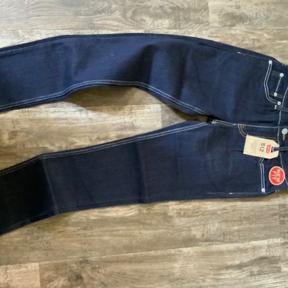 Levis blue jeans straight legs - Picture 2 of 2